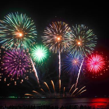 La gestione dei fuochi d’artificio spetta ai comuni